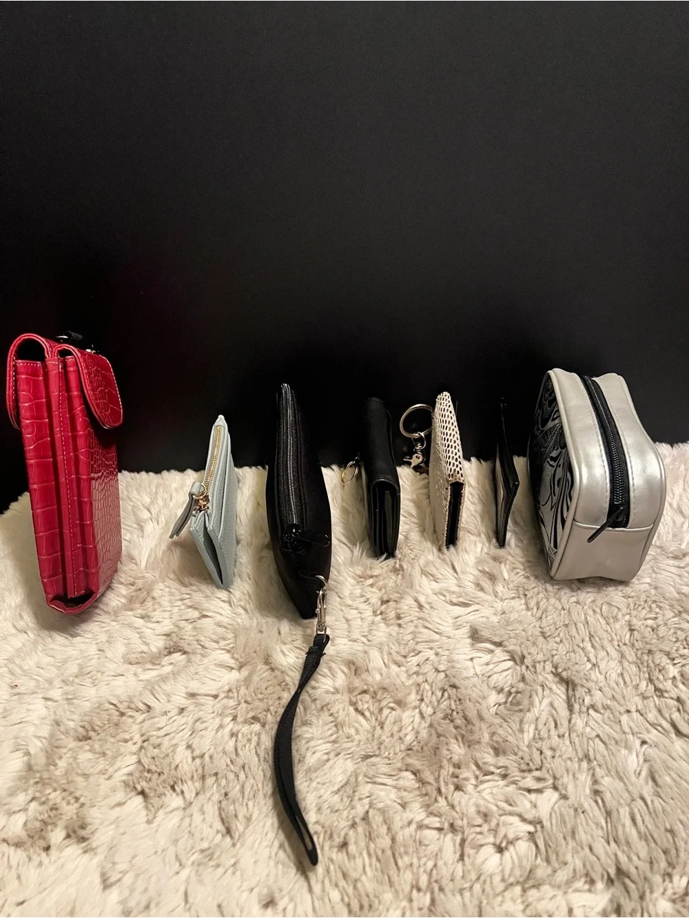 Compact Women's Card & Key Holder Set — Black, Red, White, Gray